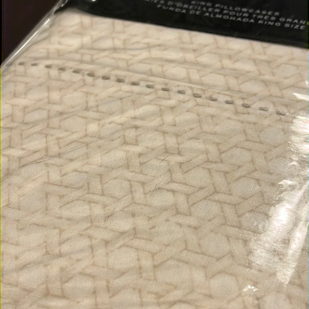 Ralph Lauren Lakeview Lattice King Pillowcase X 2 cream tan new 20”x40”